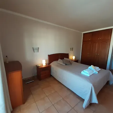 V Plazza Garage Heated Pool View Flat דירה *